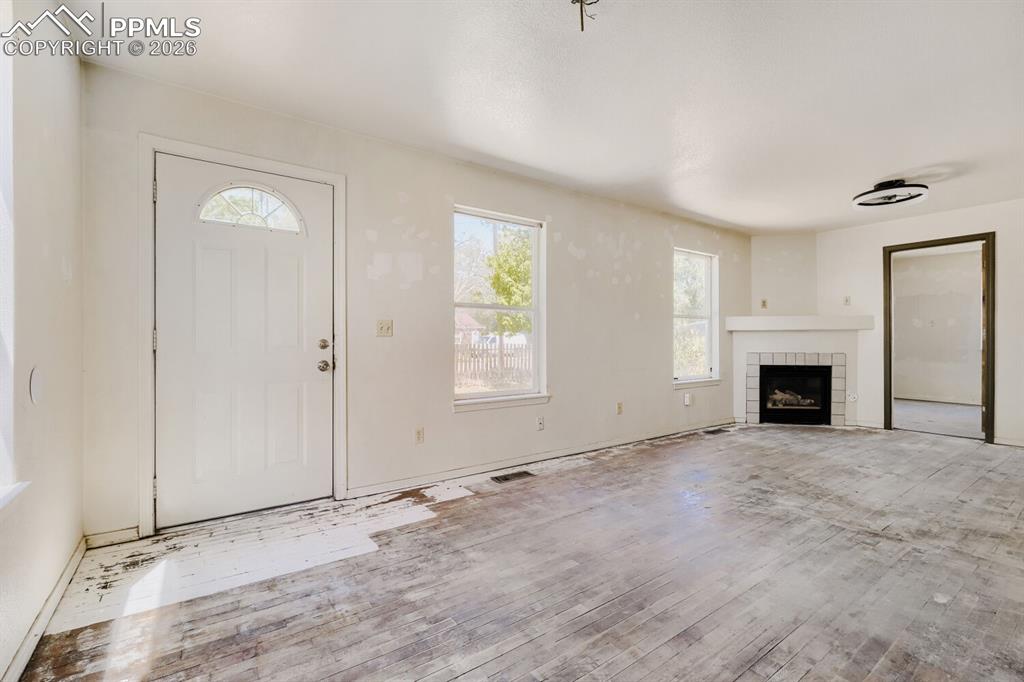 2711 E Monument Street Colorado Springs CO 80909