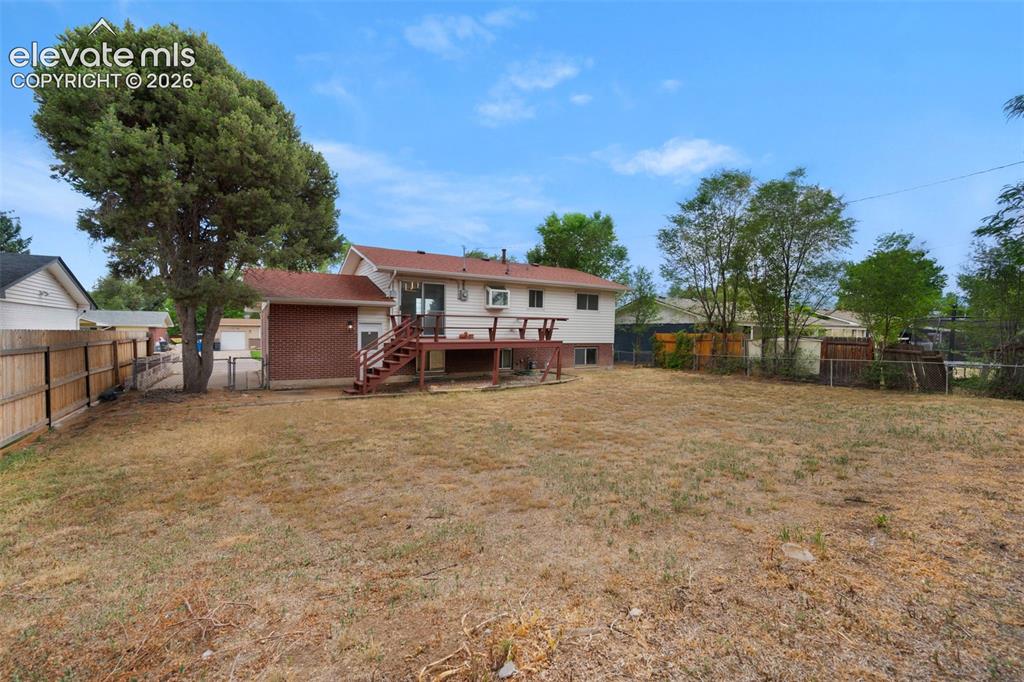 98 Landoe Lane Colorado Springs CO 80911
