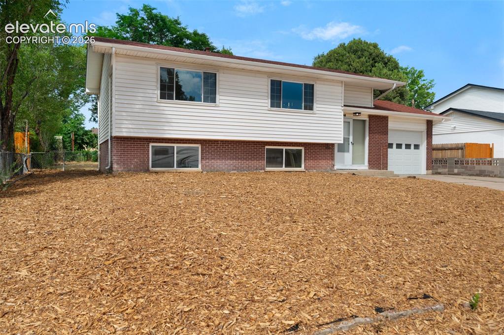 98 Landoe Lane Colorado Springs CO 80911