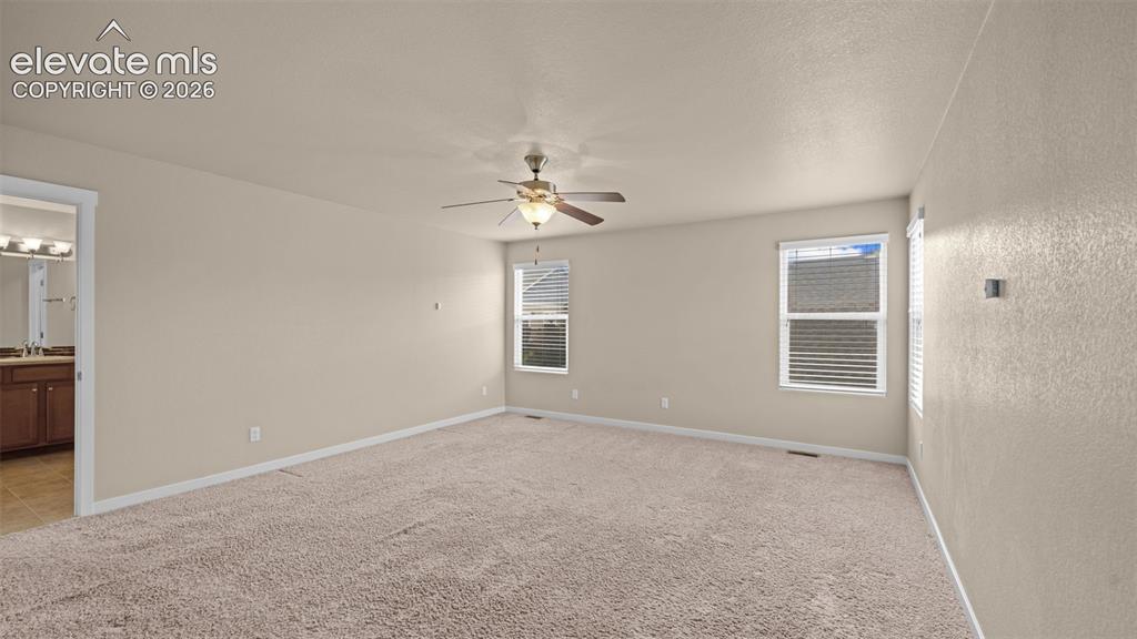 954 Antrim Loop Colorado Springs CO 80910