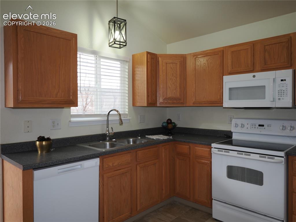 7338 Theresa Drive Colorado Springs CO 80925