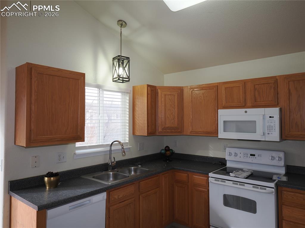7338 Theresa Drive Colorado Springs CO 80925