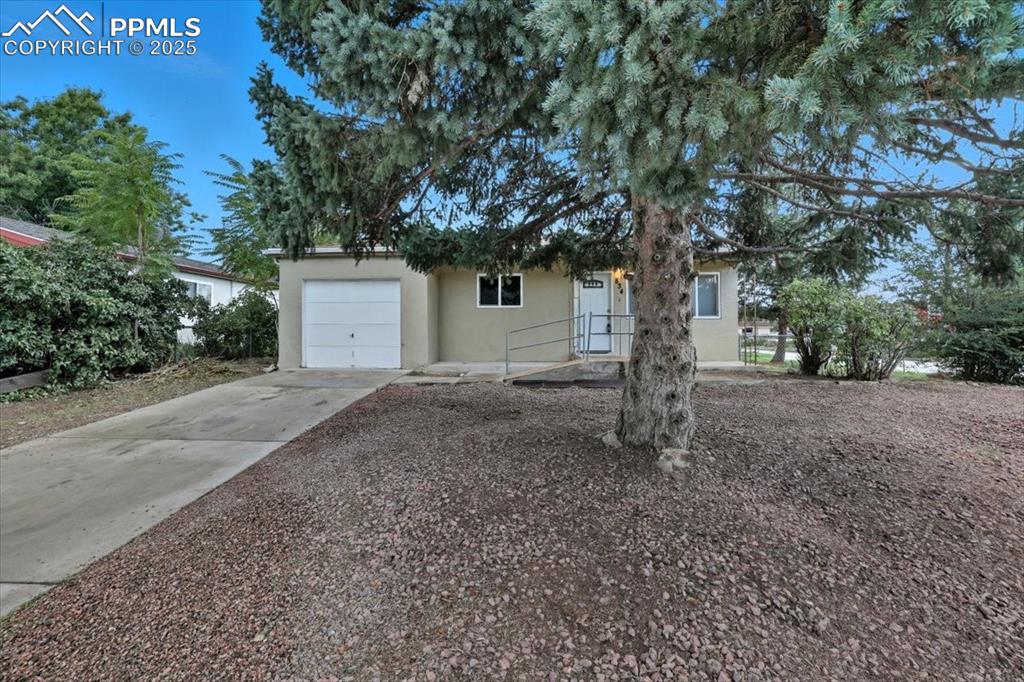 834 Tia Juana Street Colorado Springs CO 80909