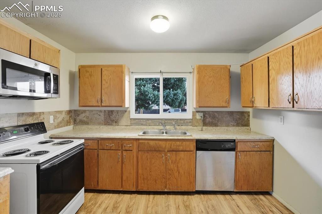 834 Tia Juana Street Colorado Springs CO 80909