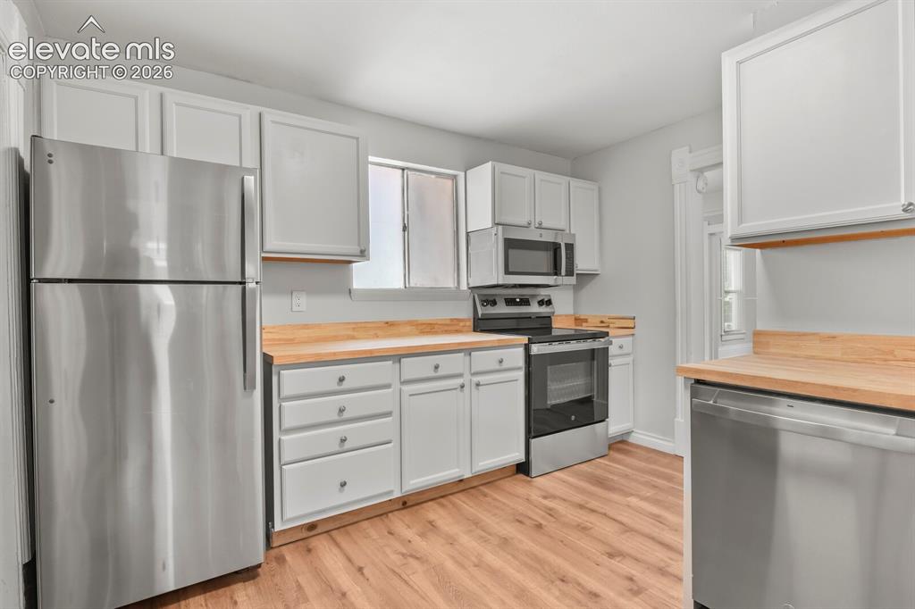 712 N Walnut Street Colorado Springs CO 80905