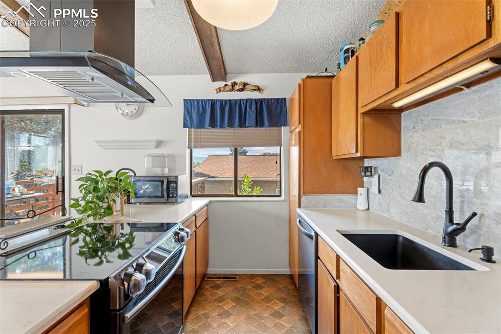 4380 Saddlewood Drive Colorado Springs CO 80918