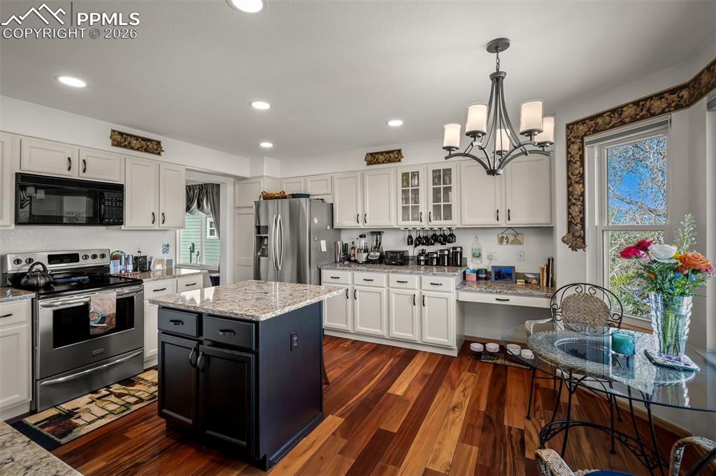 3670 Arborview Court Colorado Springs CO 80918