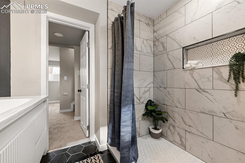 2537 Camelot Court Colorado Springs CO 80904