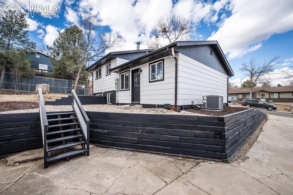 2537 Camelot Court Colorado Springs CO 80904
