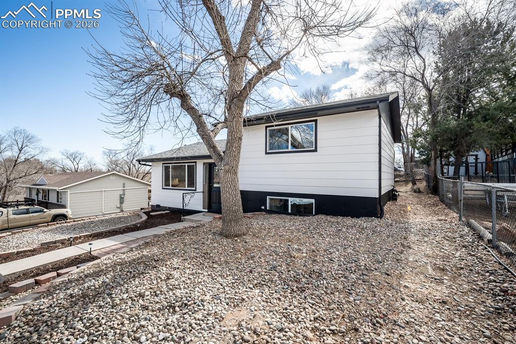 2537 Camelot Court Colorado Springs CO 80904