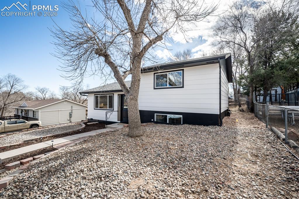 2537 Camelot Court Colorado Springs CO 80904
