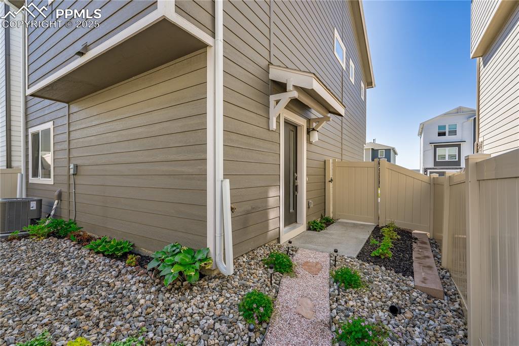 4447 Samaritan Loop Colorado Springs CO 80916