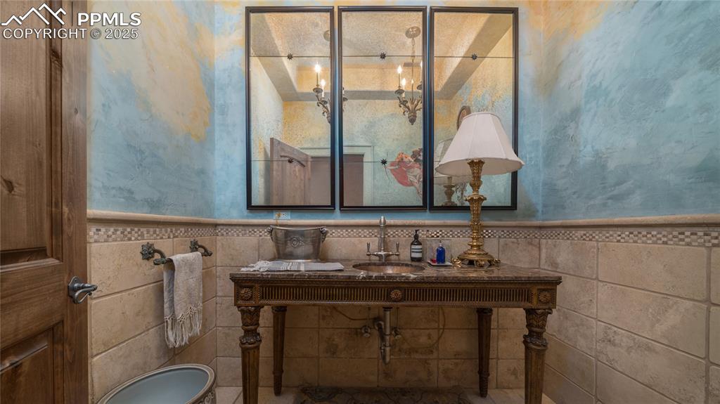 4896 Stonehill Road Colorado Springs CO 80918