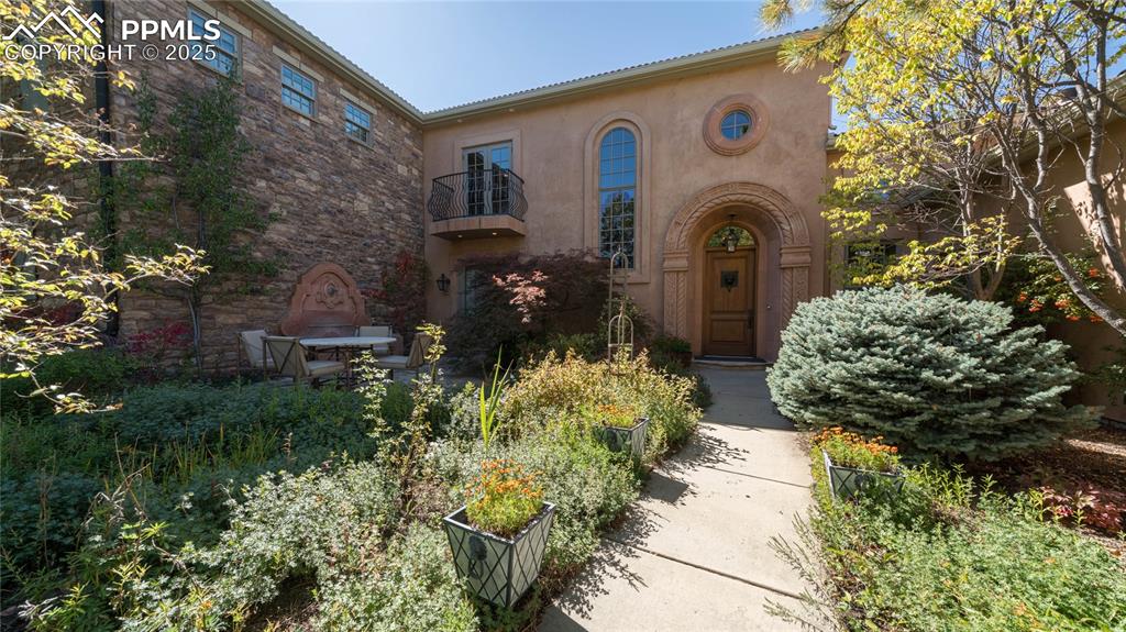 4896 Stonehill Road Colorado Springs CO 80918