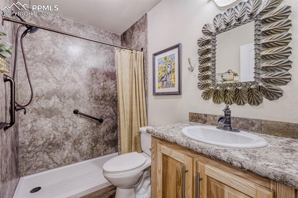 4180 Gray Fox Heights Colorado Springs CO 80922