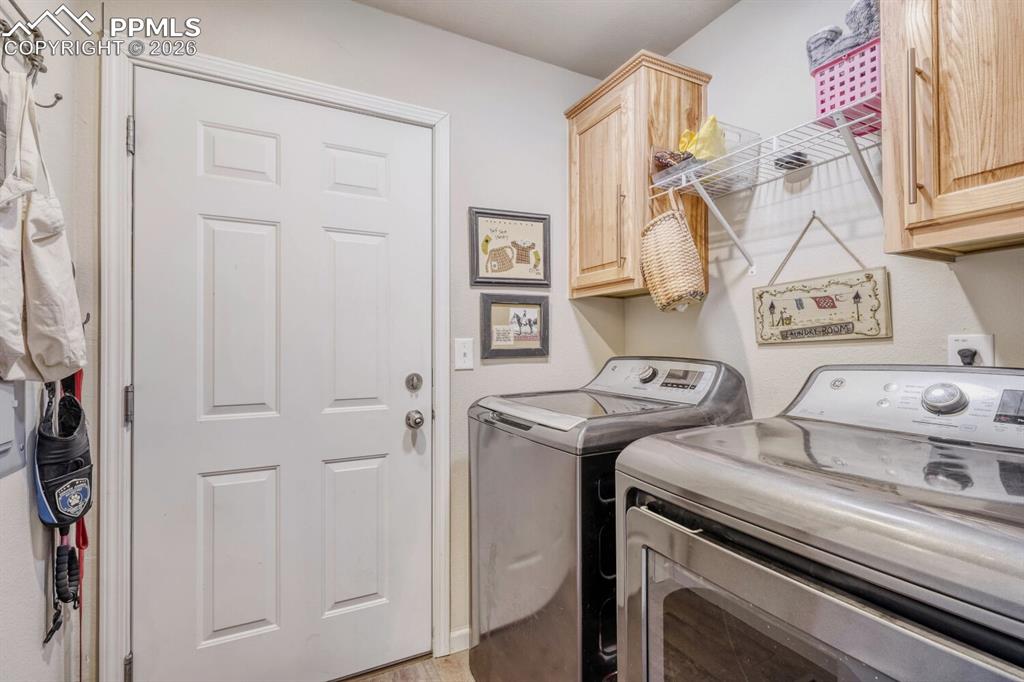 4180 Gray Fox Heights Colorado Springs CO 80922