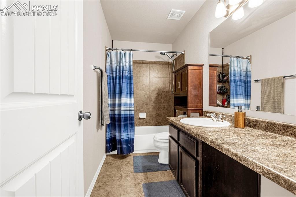 7241 Thorn Brush Way Colorado Springs CO 80923