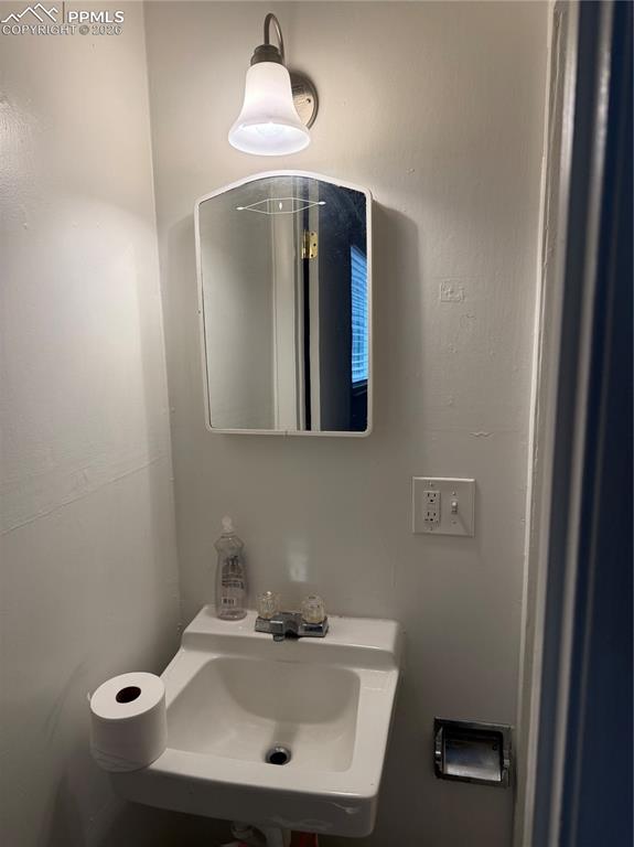1555 Willshire Drive Colorado Springs CO 80906