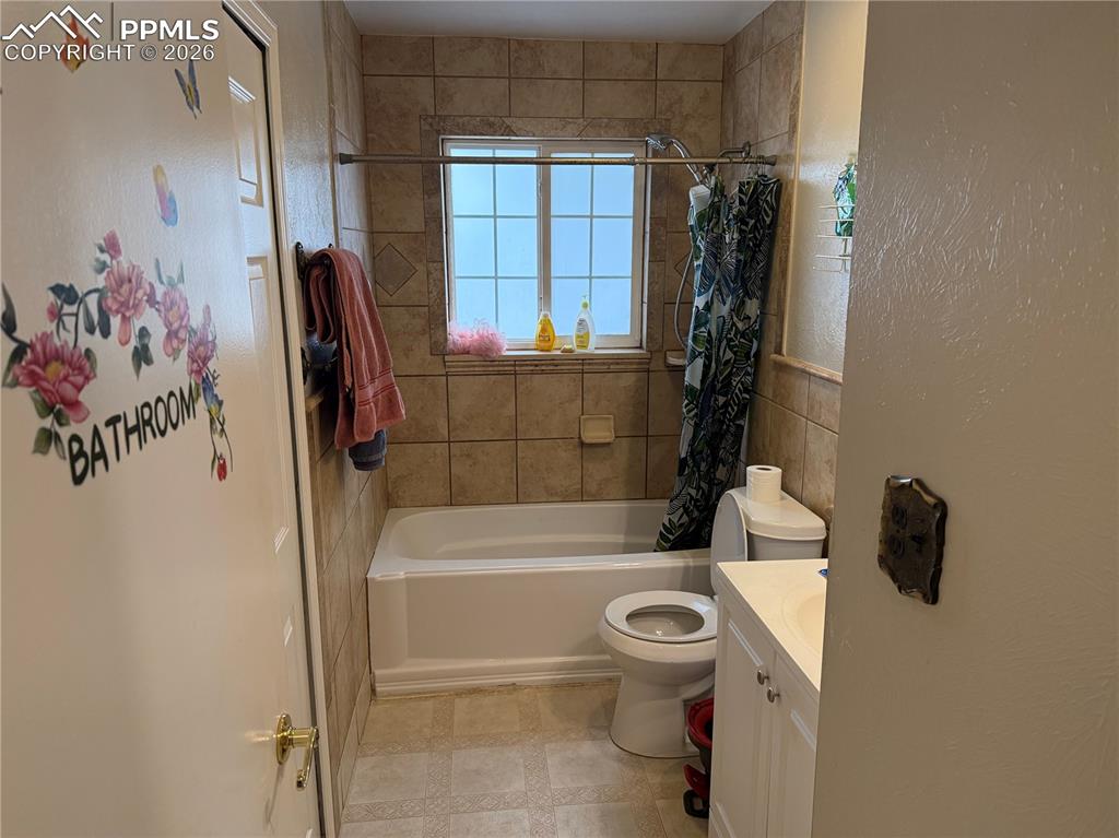 1555 Willshire Drive Colorado Springs CO 80906