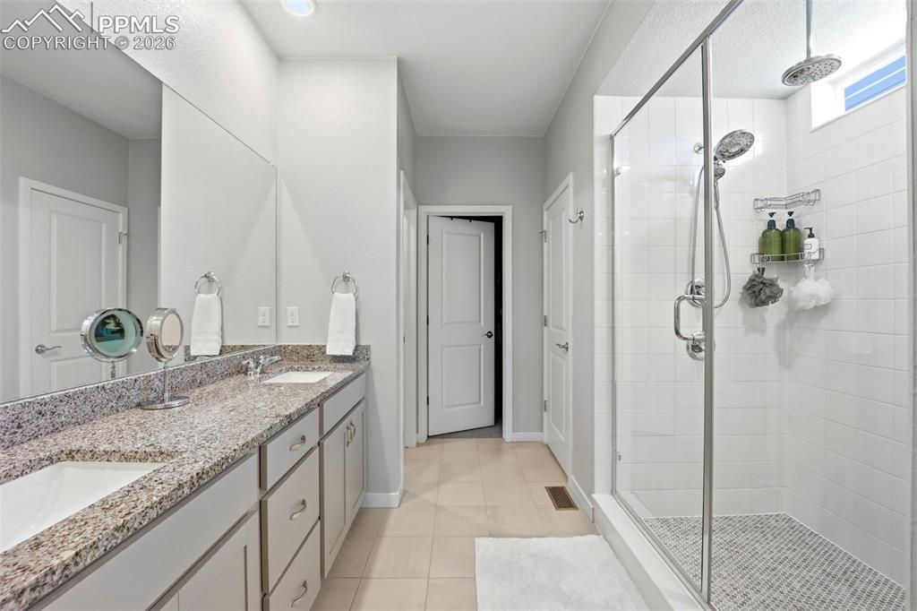 3836 Catawba Way Aurora CO 80019