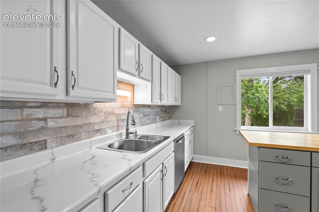 833 Dirksland Street Colorado Springs CO 80907