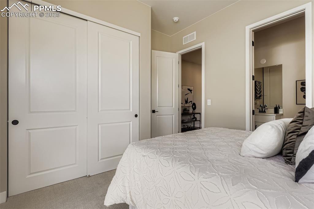 2011 Grayside Circle Castle Rock CO 80109