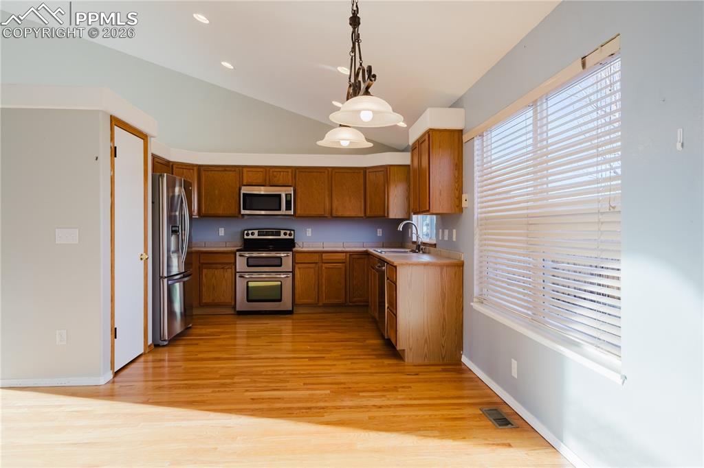 4687 Fencer Road Colorado Springs CO 80911