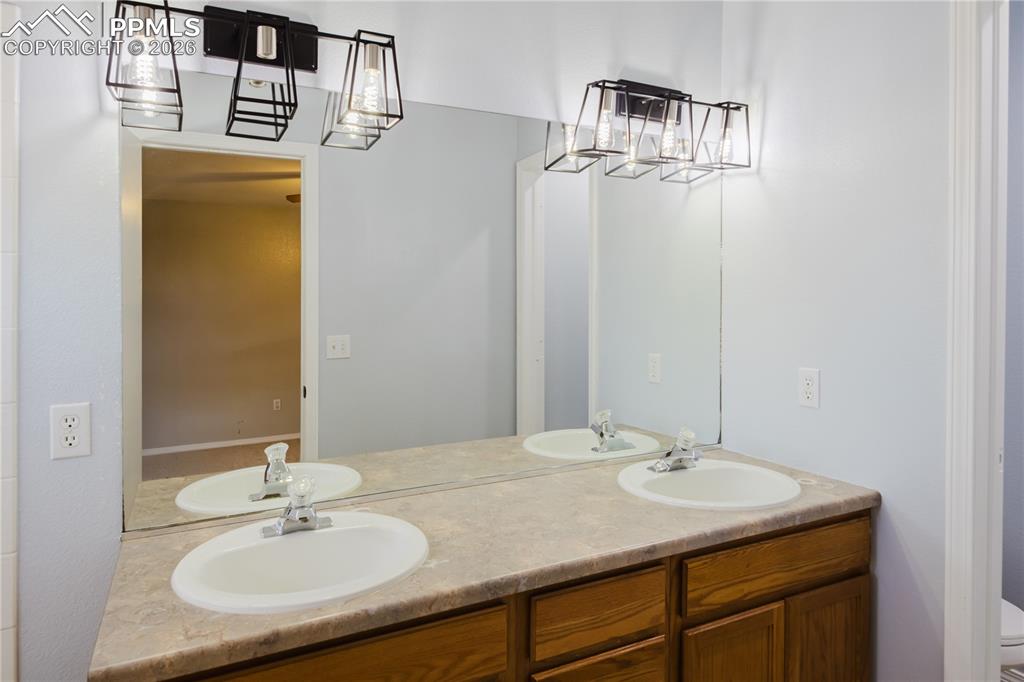 4687 Fencer Road Colorado Springs CO 80911