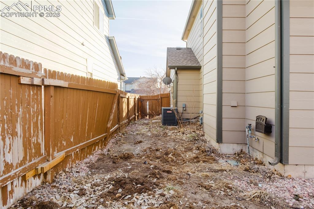 4687 Fencer Road Colorado Springs CO 80911