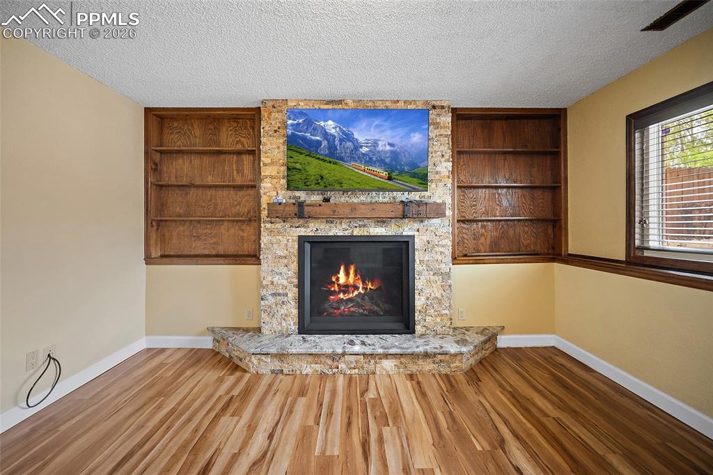 2420 Heatherdale Drive Colorado Springs CO 80915