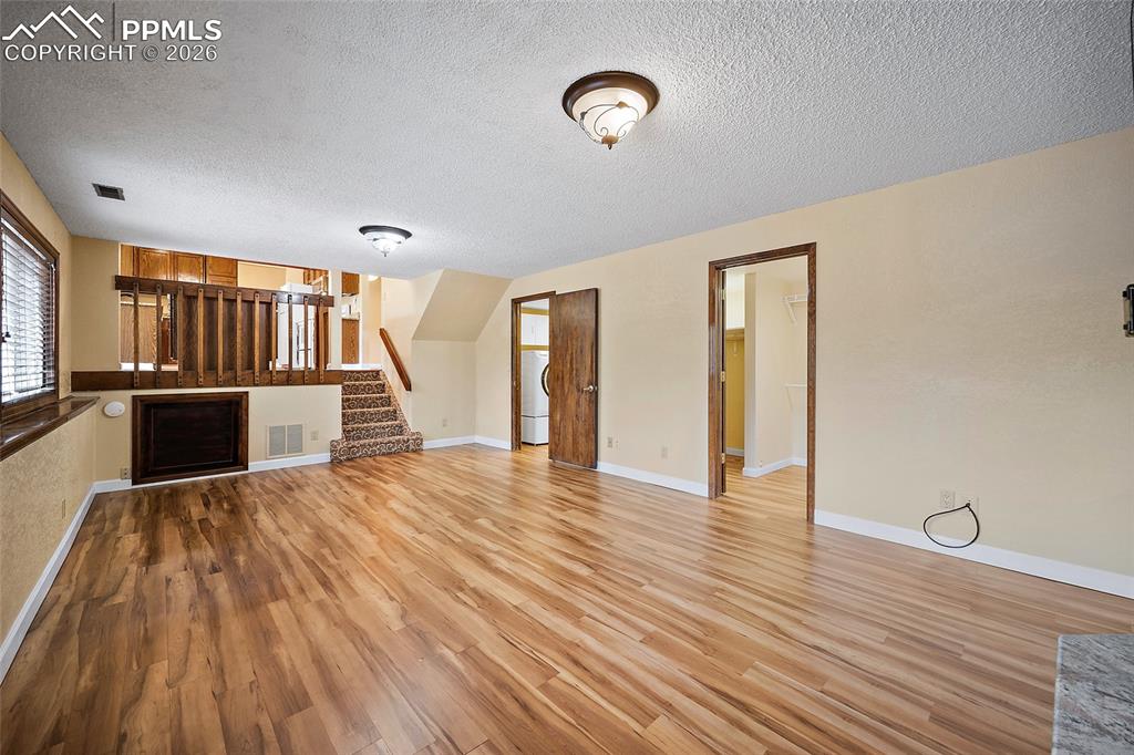 2420 Heatherdale Drive Colorado Springs CO 80915
