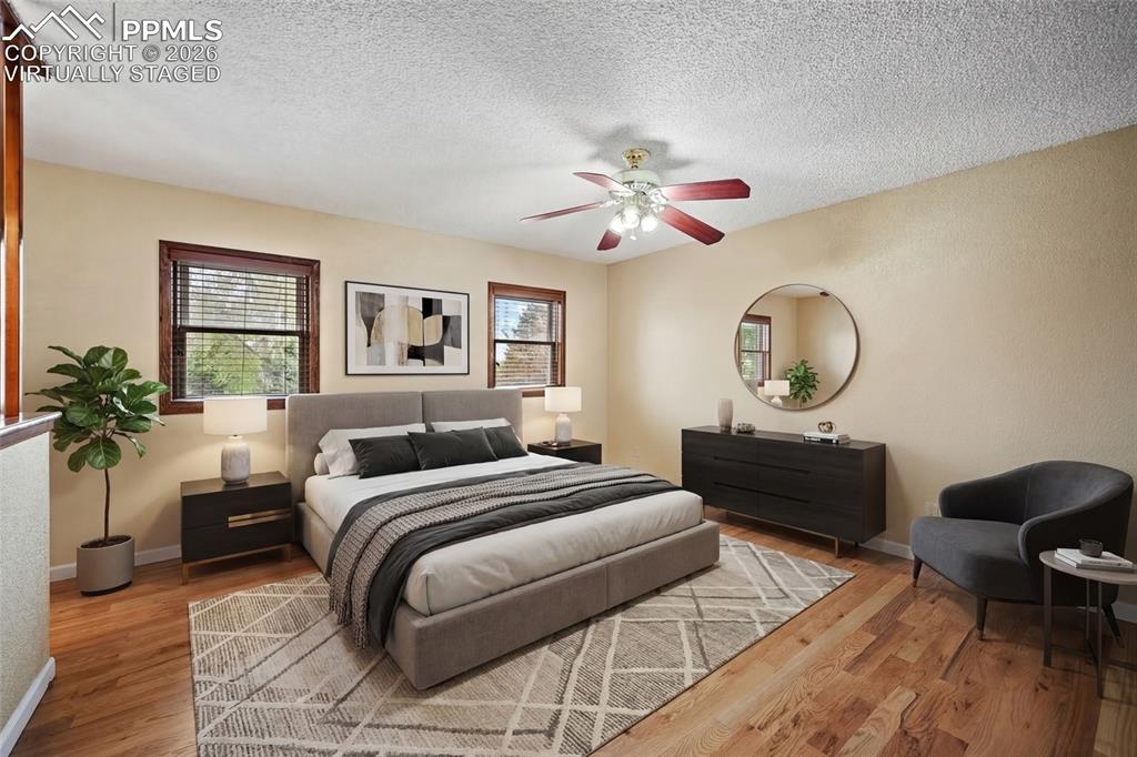 2420 Heatherdale Drive Colorado Springs CO 80915