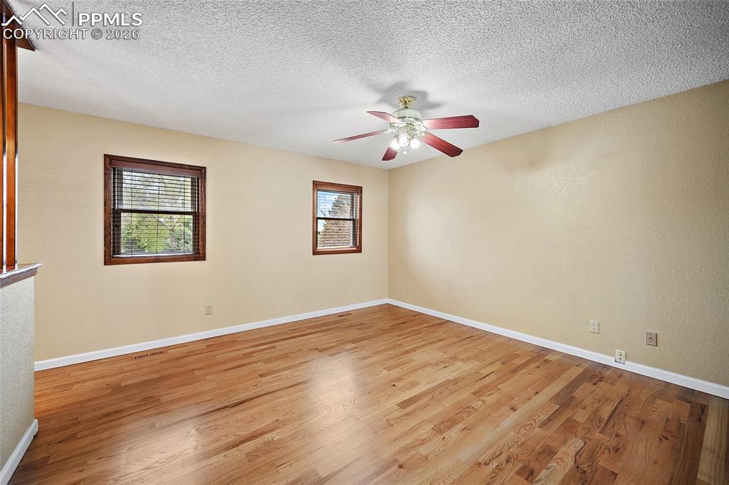 2420 Heatherdale Drive Colorado Springs CO 80915