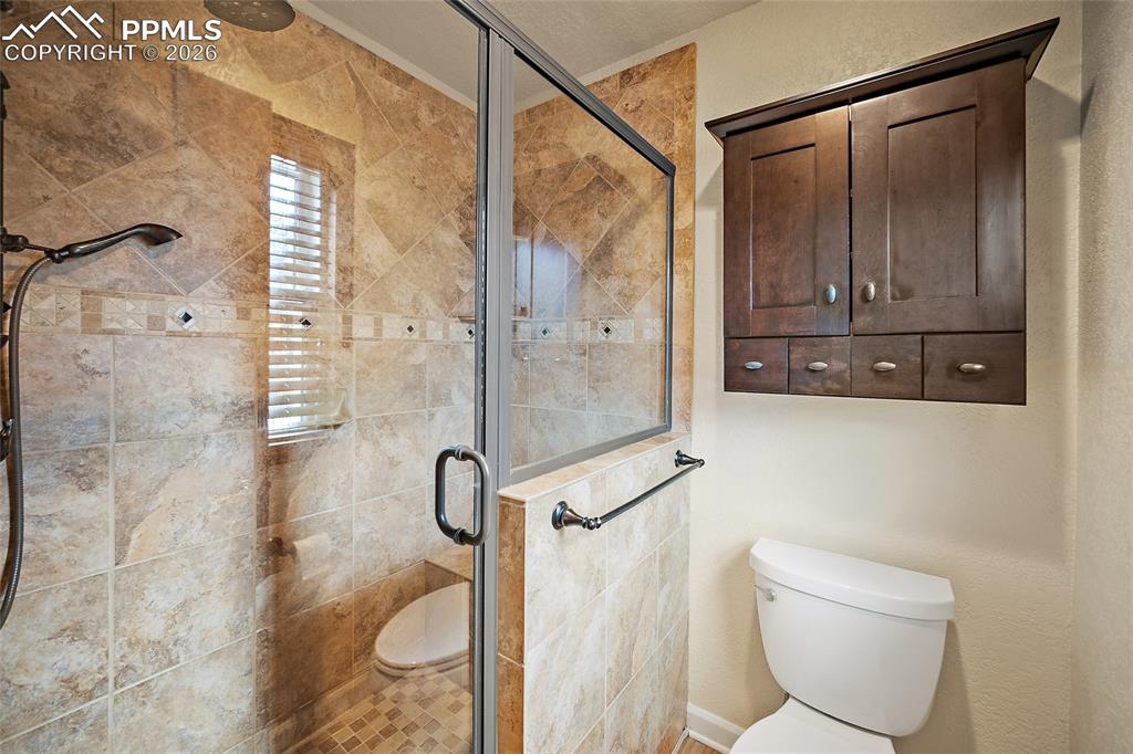 2420 Heatherdale Drive Colorado Springs CO 80915