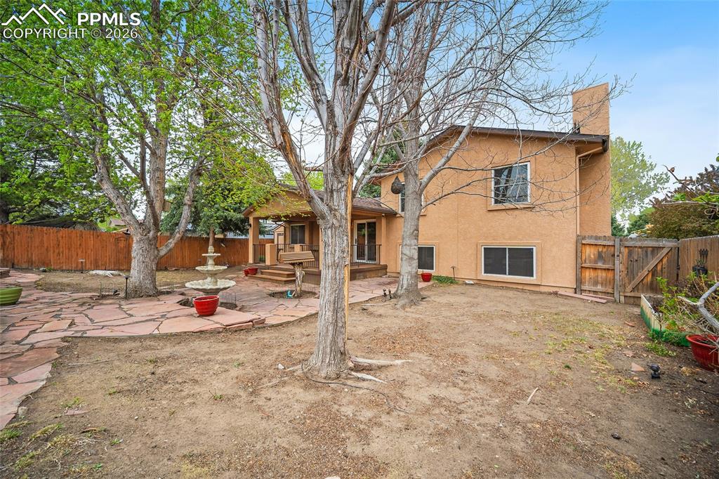 2420 Heatherdale Drive Colorado Springs CO 80915