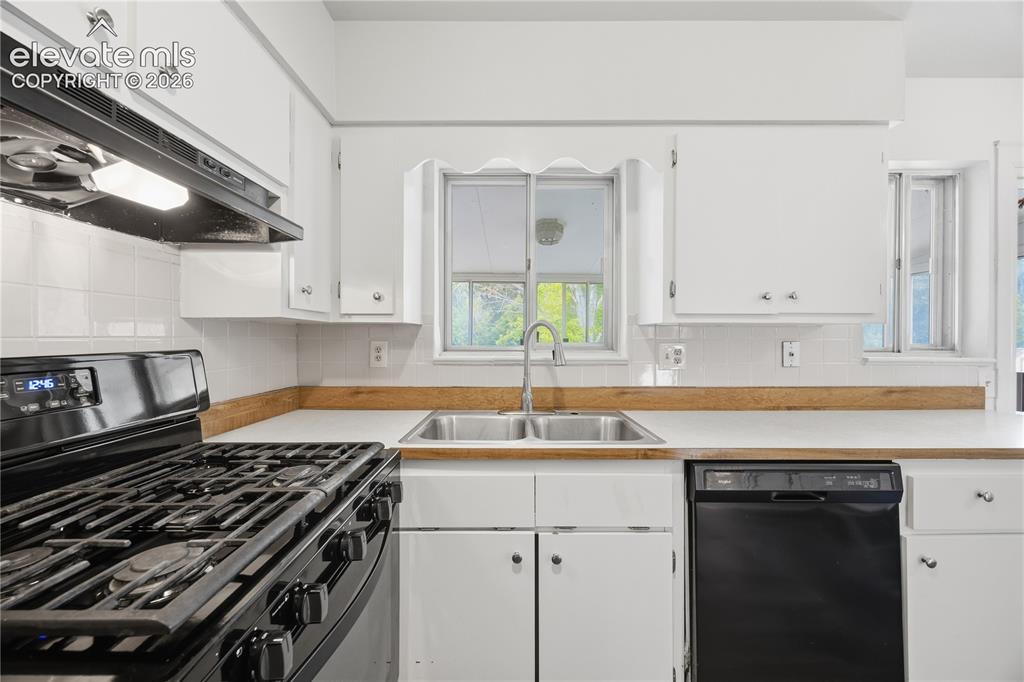 228 Fairfax Street Colorado Springs CO 80911