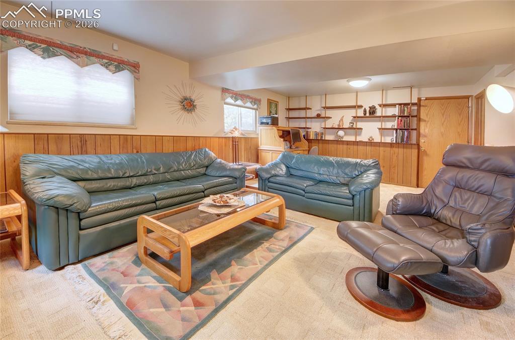 1126 Moffat Circle Colorado Springs CO 80915