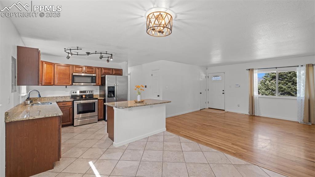 1523 Saratoga Drive Colorado Springs CO 80910