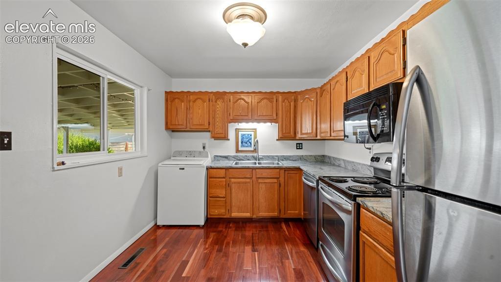 3202 Poinsetta Drive Colorado Springs CO 80907
