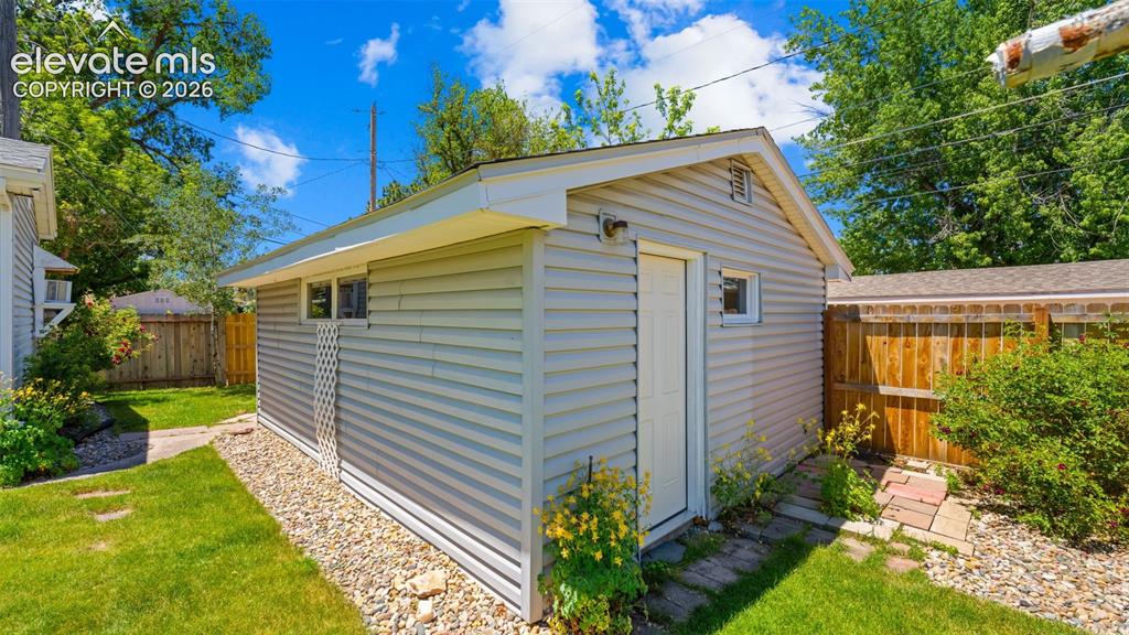 3202 Poinsetta Drive Colorado Springs CO 80907