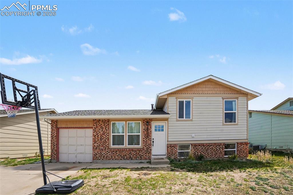 6711 Noble Street Colorado Springs CO 80915