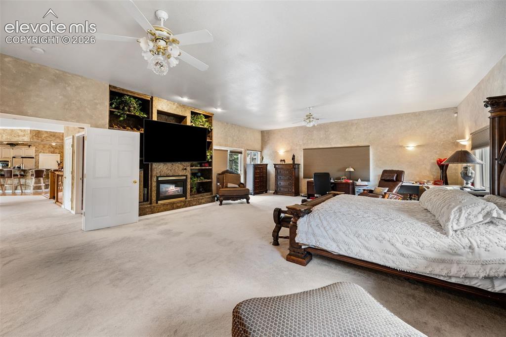 3925 Hill Circle Colorado Springs CO 80904