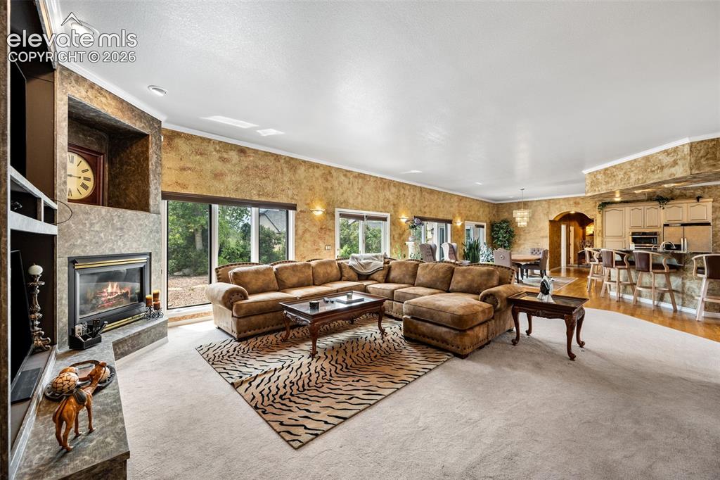 3925 Hill Circle Colorado Springs CO 80904