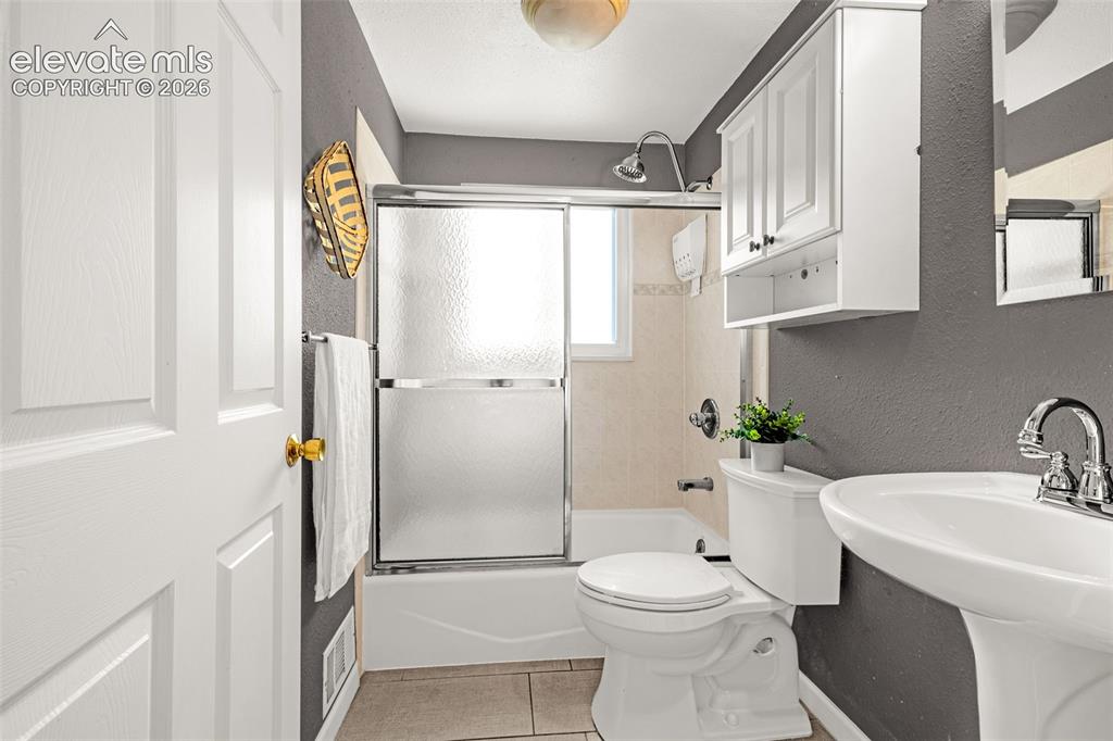 12164 E Ohio Avenue Aurora CO 80012