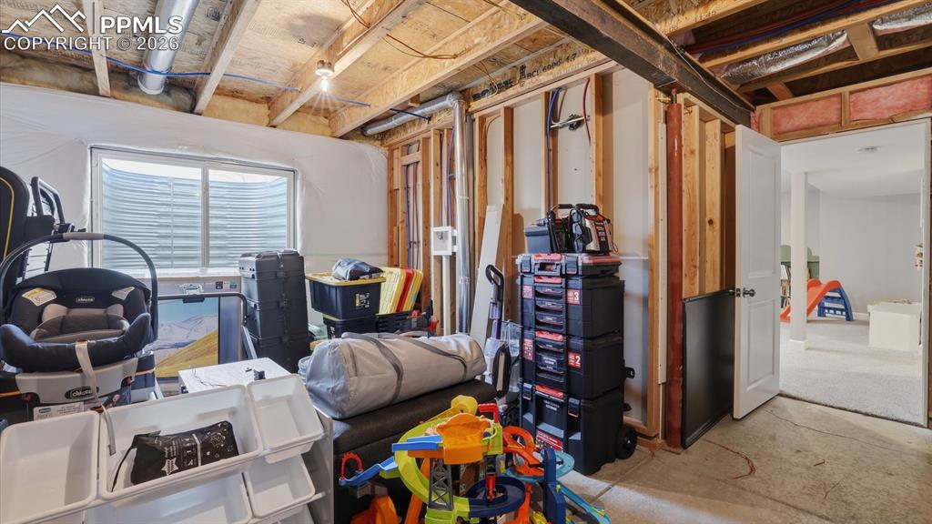 2281 St James Drive Colorado Springs CO 80910