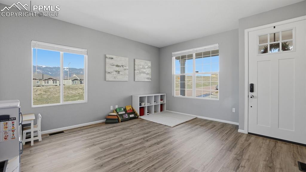 2281 St James Drive Colorado Springs CO 80910