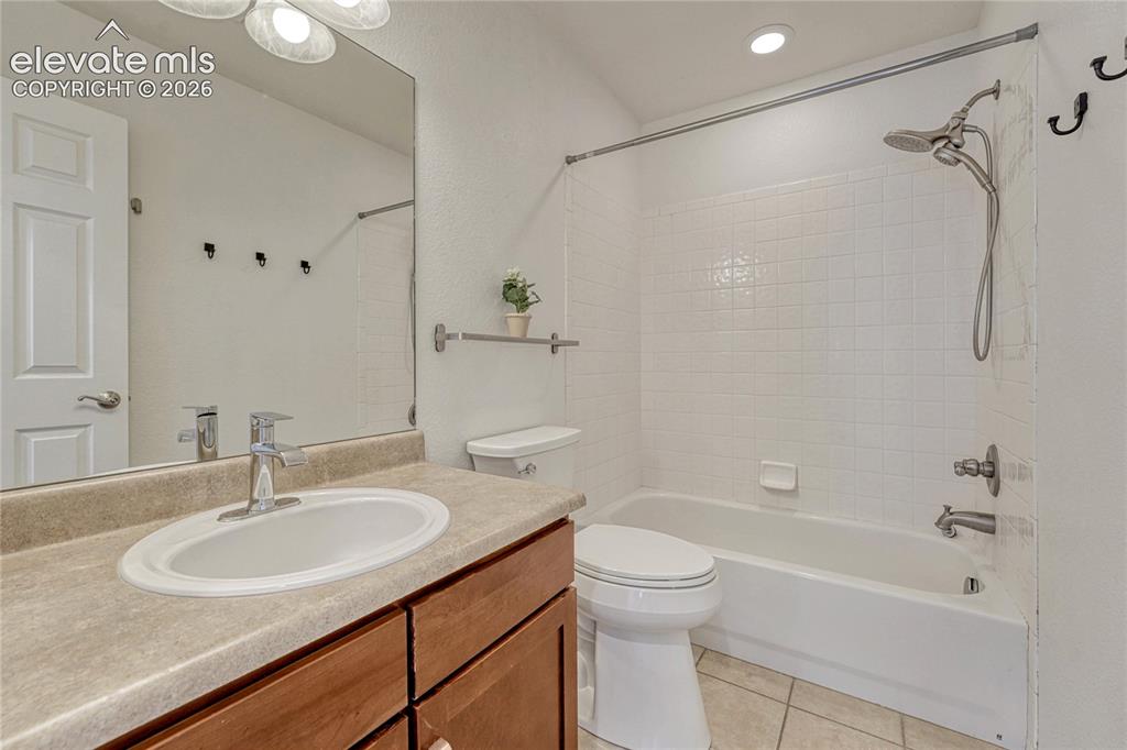 1336 Red Mica Way Monument CO 80132