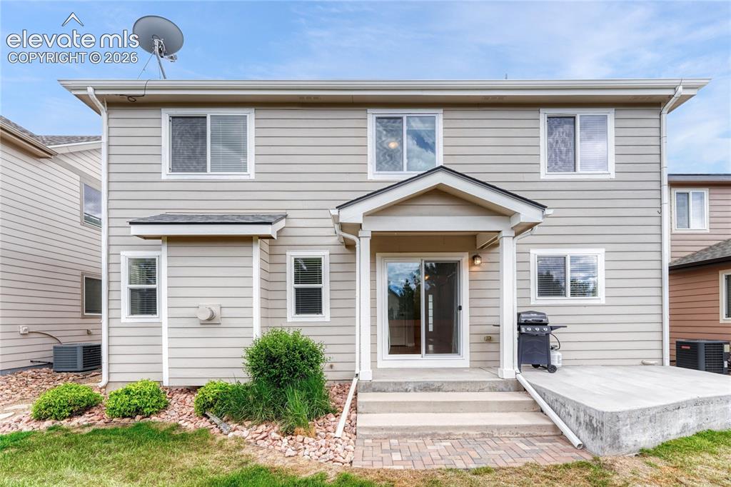 1336 Red Mica Way Monument CO 80132