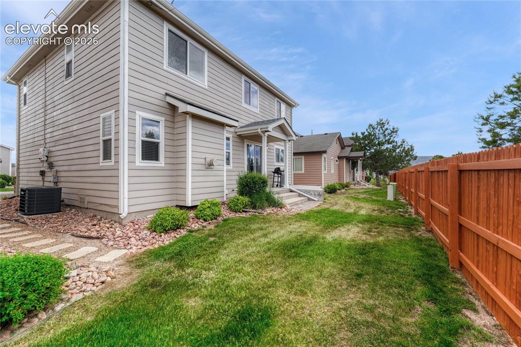 1336 Red Mica Way Monument CO 80132