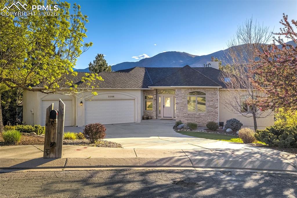 2285 Angelbluff Court Colorado Springs CO 80919